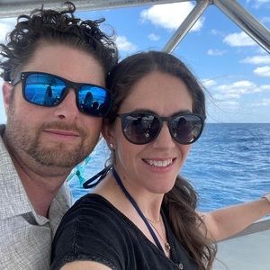 Meet your Posher, Caitlin